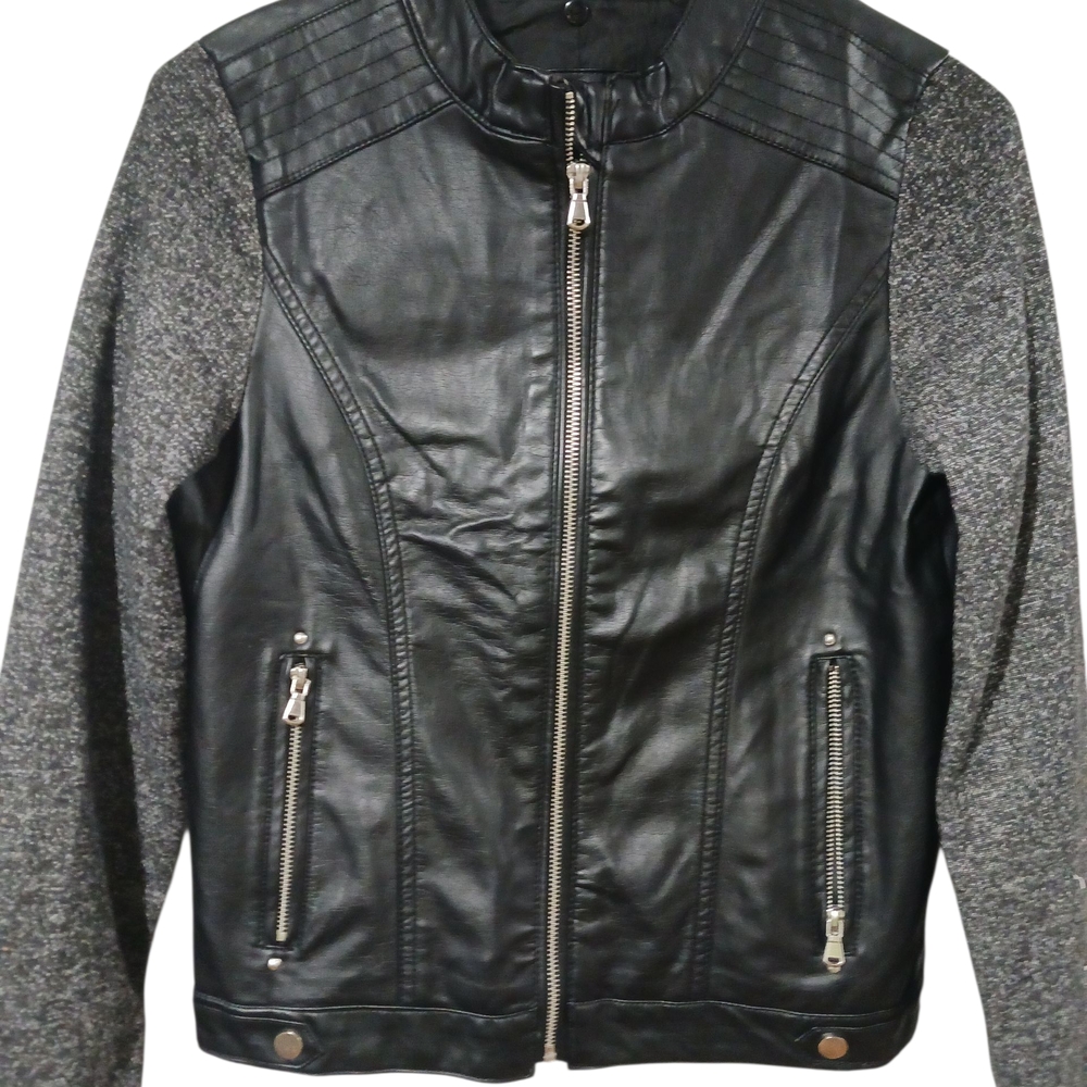 Women's Black and Gray Jacket